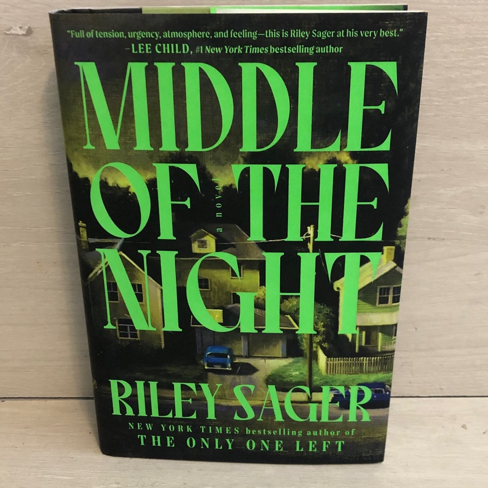 Middle of the Night by Riley Sager First Edition Hardcover Book Novel